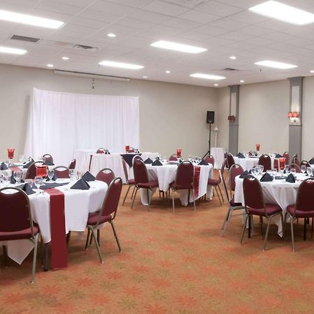 Ramada By Wyndham New Iberia Ξενοδοχείο Εξωτερικό φωτογραφία