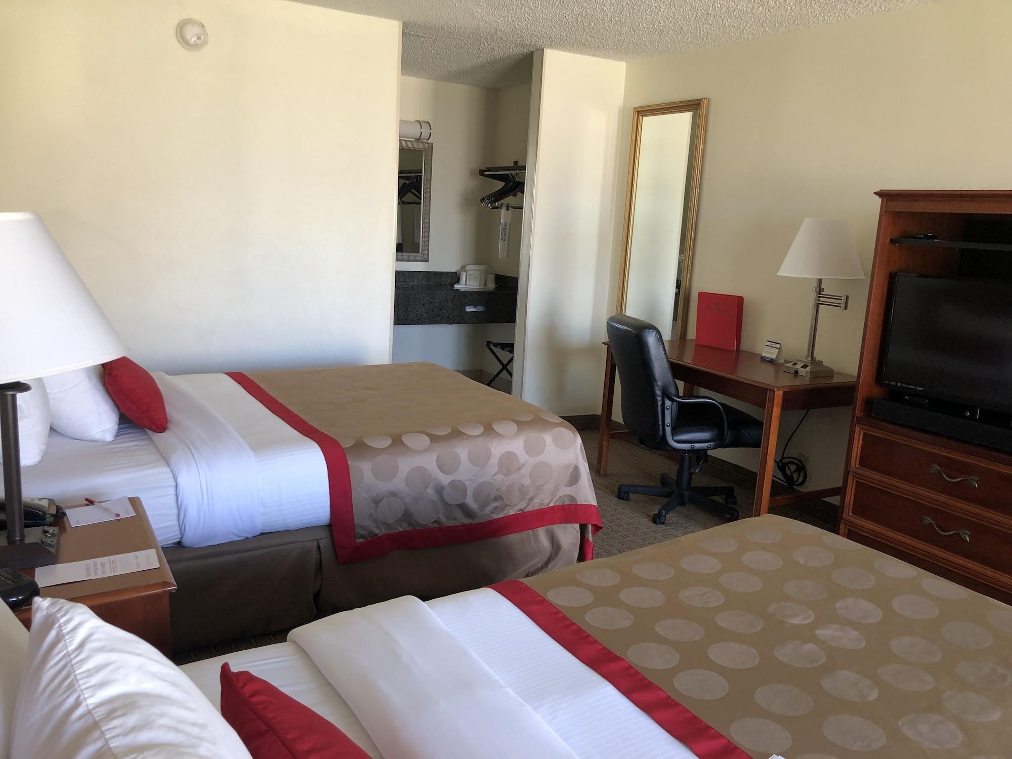 Ramada By Wyndham New Iberia Ξενοδοχείο Εξωτερικό φωτογραφία