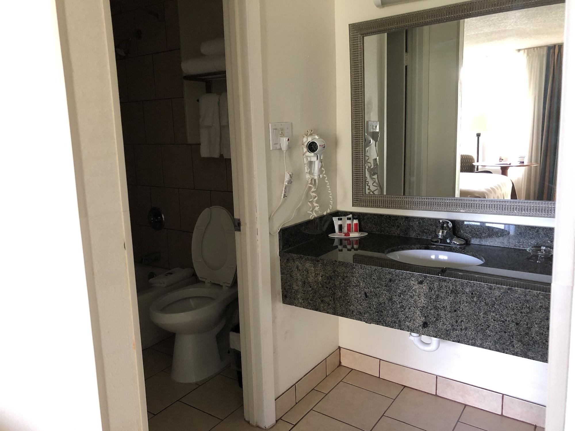 Ramada By Wyndham New Iberia Ξενοδοχείο Εξωτερικό φωτογραφία