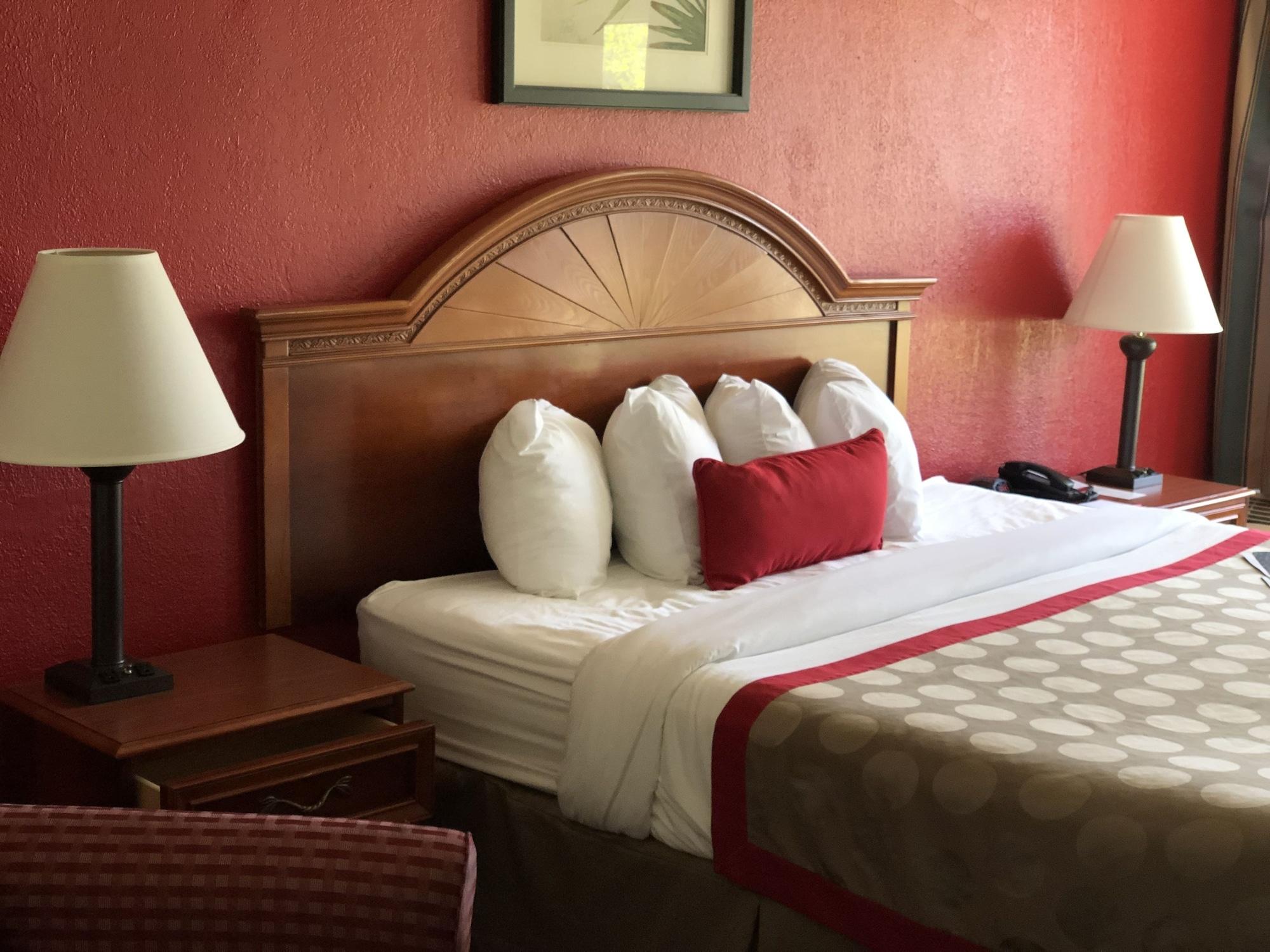Ramada By Wyndham New Iberia Ξενοδοχείο Εξωτερικό φωτογραφία