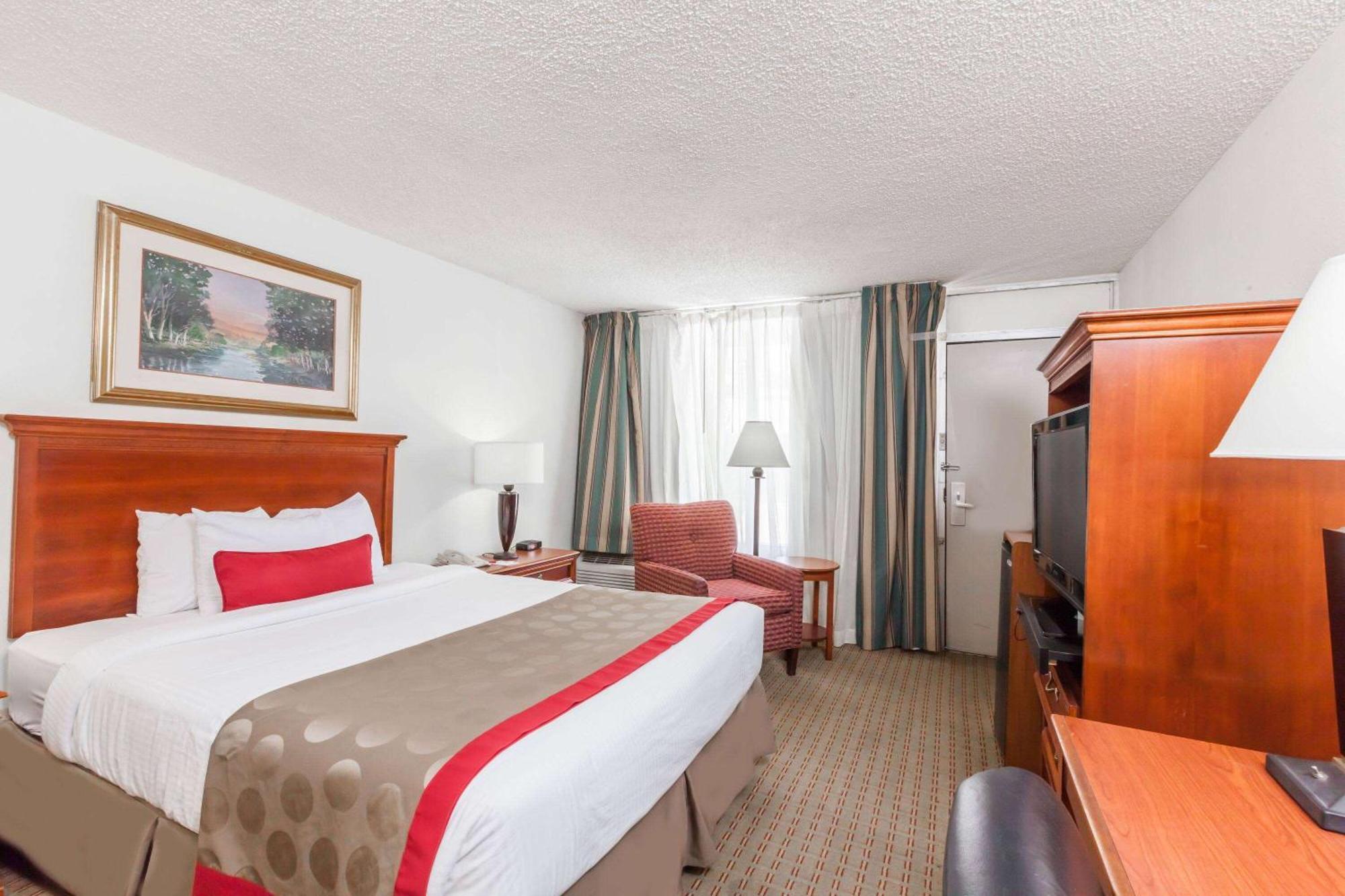 Ramada By Wyndham New Iberia Ξενοδοχείο Εξωτερικό φωτογραφία